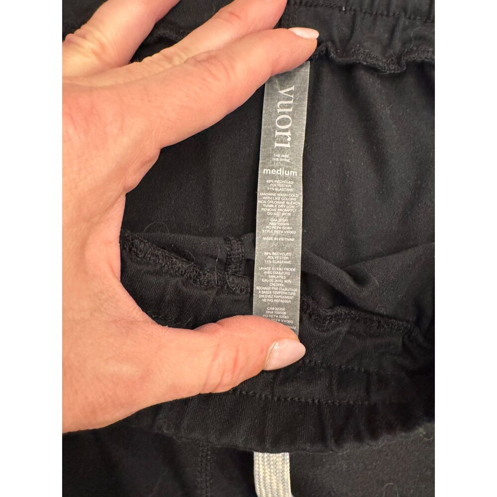 Vuori Women’s Jogger Pants | Soft Performance Athleisure Great Condition - Picture 4 of 7